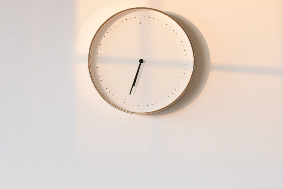 clock representing time managment